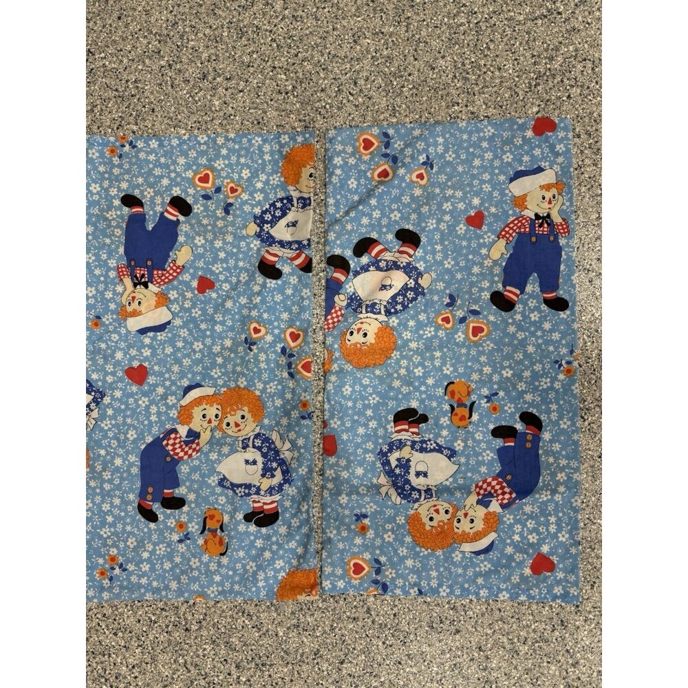 2 Vintage Raggedy Ann and Andy Standard Size Pillowcases